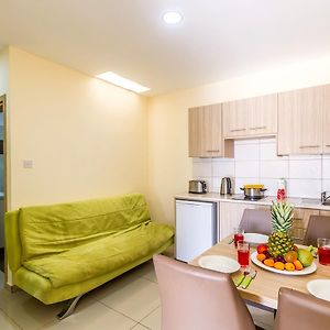 Appartement Annexé à 2 Chambres à Coucher